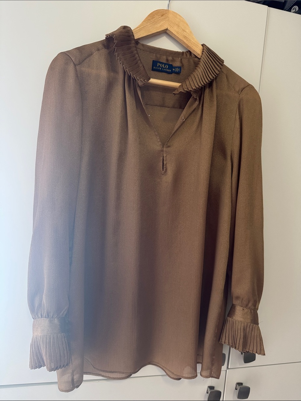 Polo by Ralph Lauren Brown Pleated-Collar Long Sleeve Silk-Look Blouse